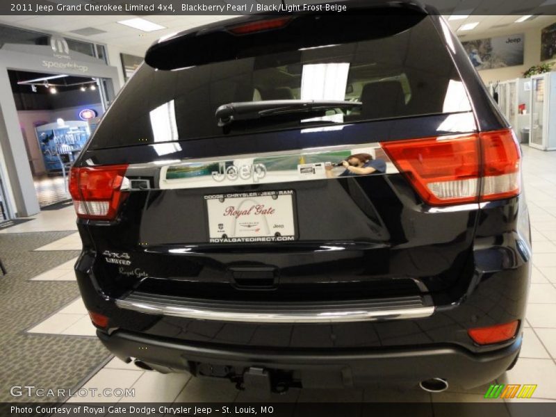 Blackberry Pearl / Black/Light Frost Beige 2011 Jeep Grand Cherokee Limited 4x4