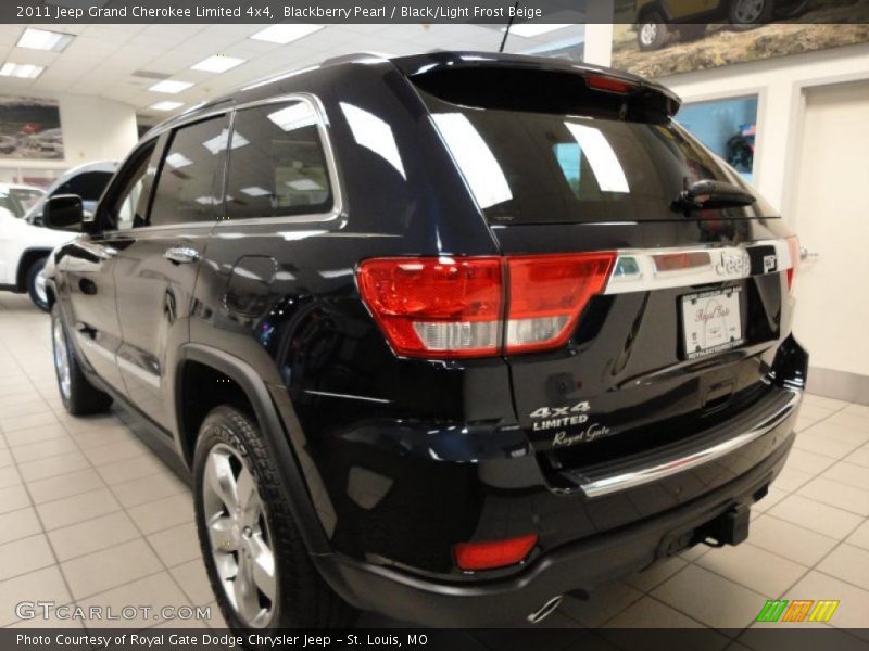 Blackberry Pearl / Black/Light Frost Beige 2011 Jeep Grand Cherokee Limited 4x4