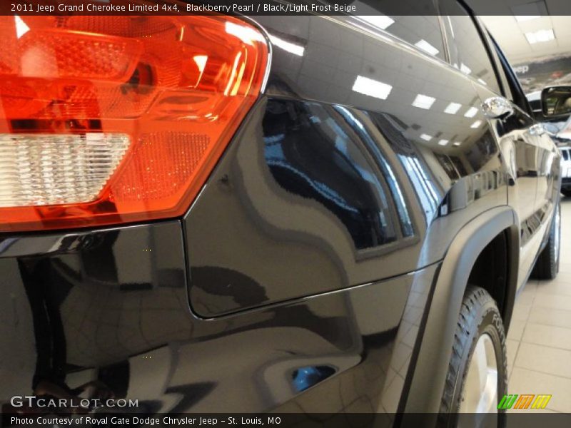 Blackberry Pearl / Black/Light Frost Beige 2011 Jeep Grand Cherokee Limited 4x4