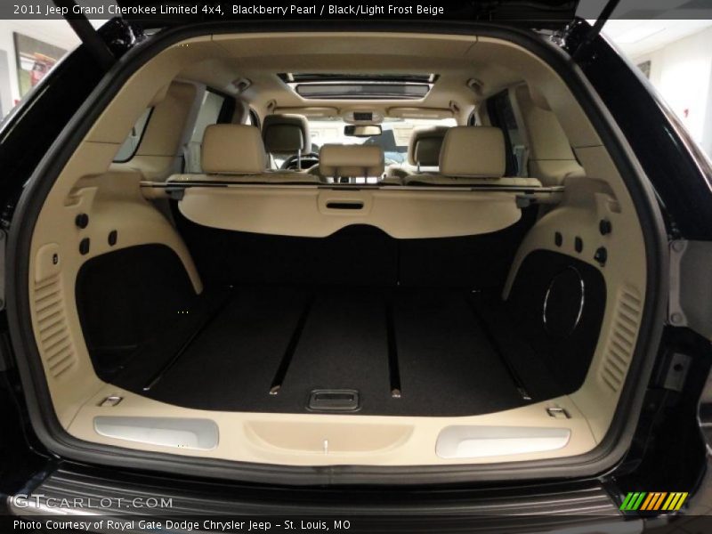 Blackberry Pearl / Black/Light Frost Beige 2011 Jeep Grand Cherokee Limited 4x4
