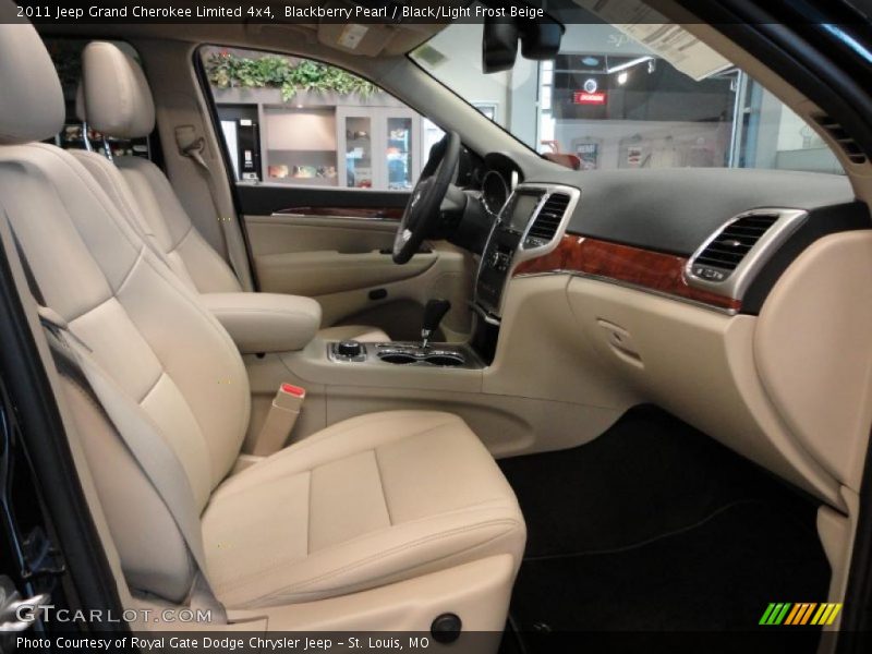 Blackberry Pearl / Black/Light Frost Beige 2011 Jeep Grand Cherokee Limited 4x4