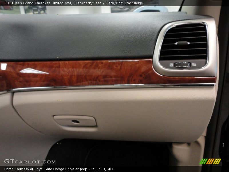 Blackberry Pearl / Black/Light Frost Beige 2011 Jeep Grand Cherokee Limited 4x4