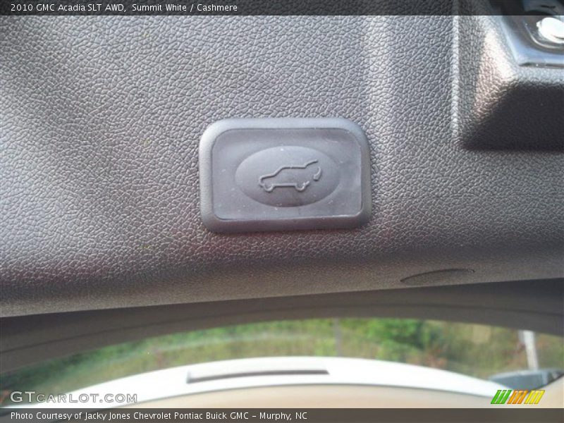 Summit White / Cashmere 2010 GMC Acadia SLT AWD