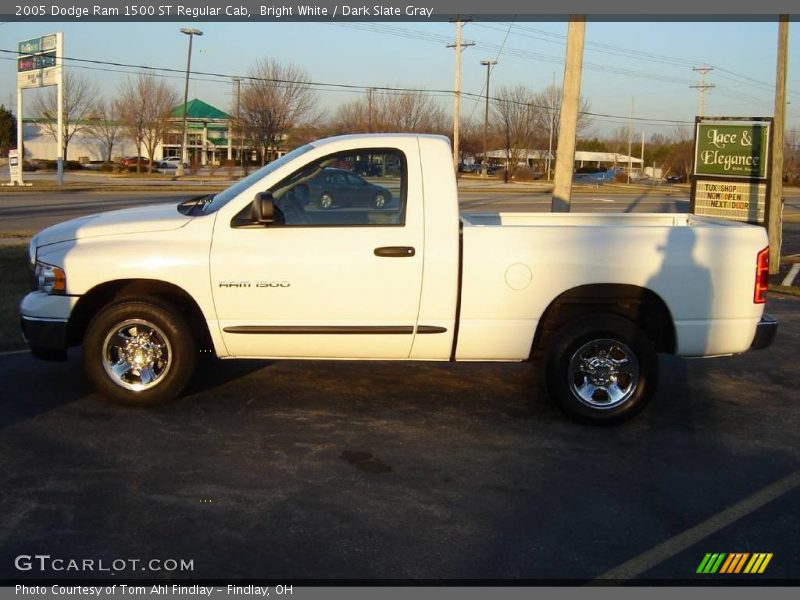 Bright White / Dark Slate Gray 2005 Dodge Ram 1500 ST Regular Cab