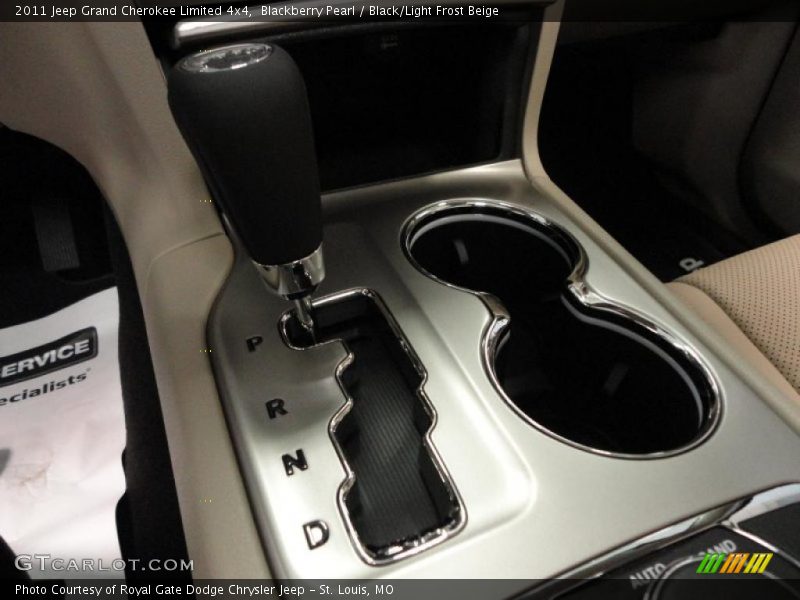 Blackberry Pearl / Black/Light Frost Beige 2011 Jeep Grand Cherokee Limited 4x4
