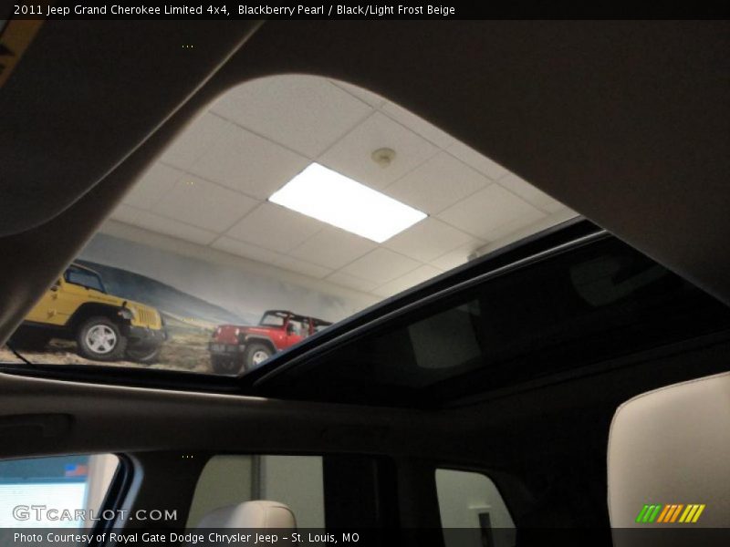 Blackberry Pearl / Black/Light Frost Beige 2011 Jeep Grand Cherokee Limited 4x4