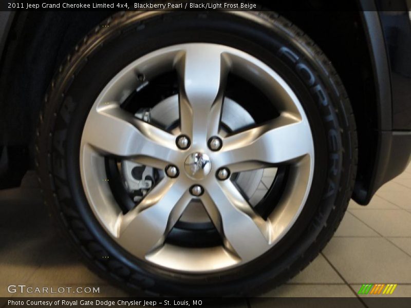 Blackberry Pearl / Black/Light Frost Beige 2011 Jeep Grand Cherokee Limited 4x4