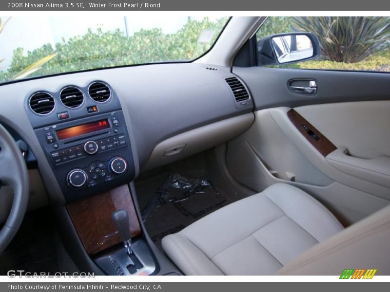 Winter Frost Pearl / Blond 2008 Nissan Altima 3.5 SE