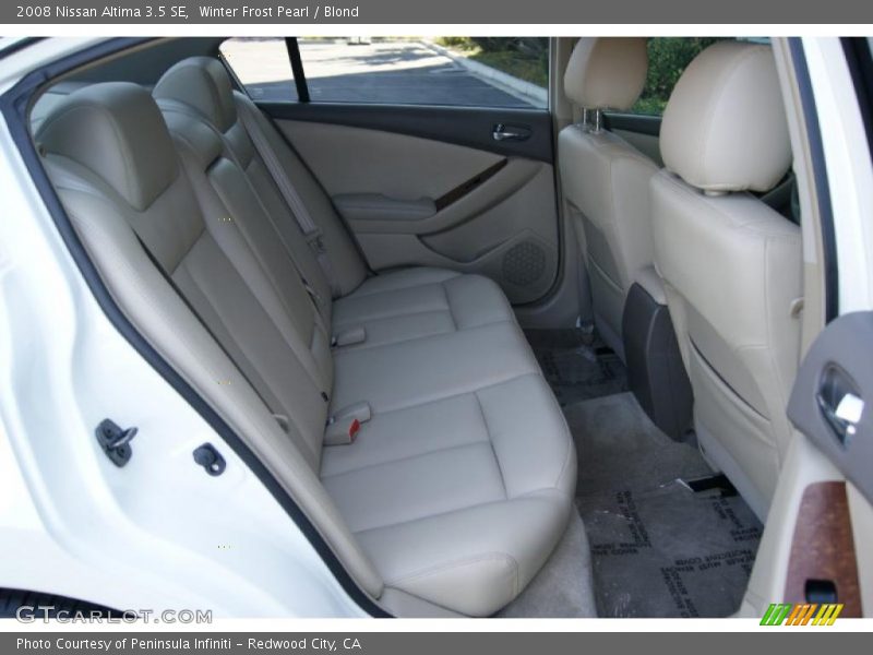 Winter Frost Pearl / Blond 2008 Nissan Altima 3.5 SE