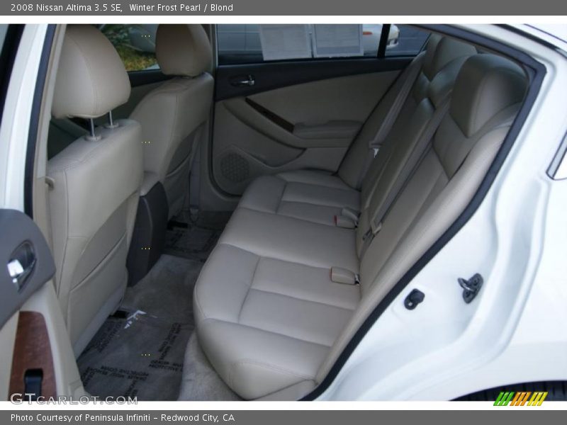Winter Frost Pearl / Blond 2008 Nissan Altima 3.5 SE