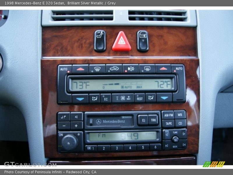 Brilliant Silver Metallic / Grey 1998 Mercedes-Benz E 320 Sedan