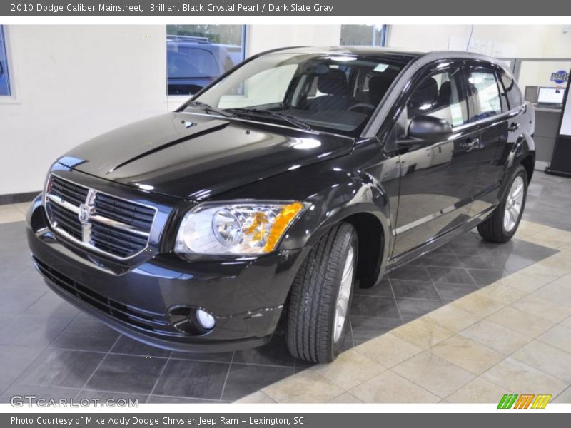 Brilliant Black Crystal Pearl / Dark Slate Gray 2010 Dodge Caliber Mainstreet