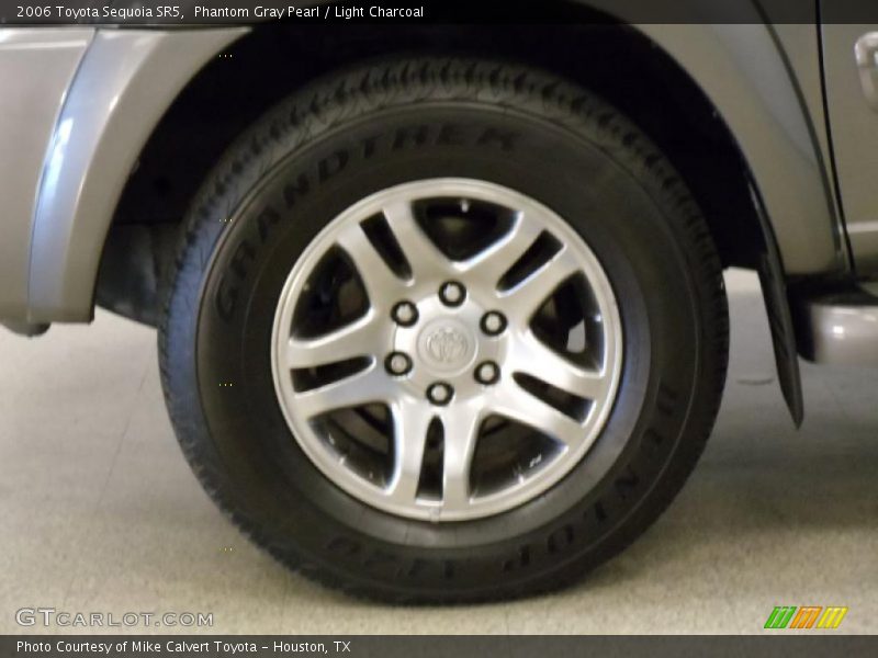 Phantom Gray Pearl / Light Charcoal 2006 Toyota Sequoia SR5