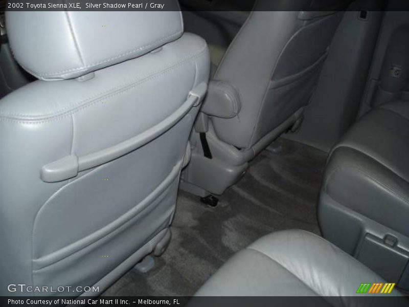 Silver Shadow Pearl / Gray 2002 Toyota Sienna XLE