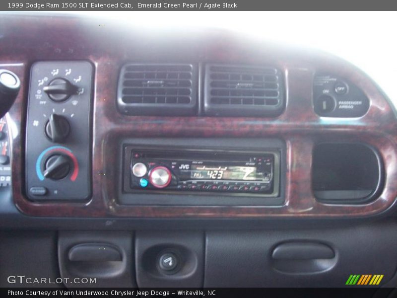 Emerald Green Pearl / Agate Black 1999 Dodge Ram 1500 SLT Extended Cab