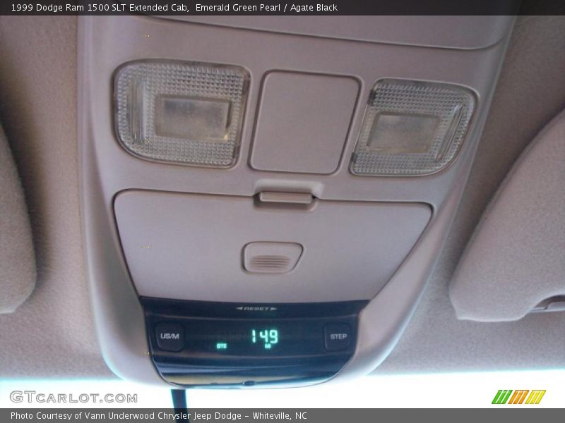 Emerald Green Pearl / Agate Black 1999 Dodge Ram 1500 SLT Extended Cab
