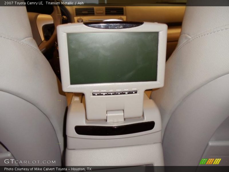 Titanium Metallic / Ash 2007 Toyota Camry LE