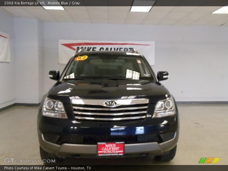 Midnite Blue / Gray 2009 Kia Borrego LX V6