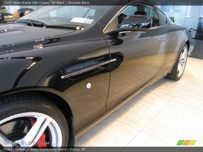 Jet Black / Obsidian Black 2007 Aston Martin DB9 Coupe