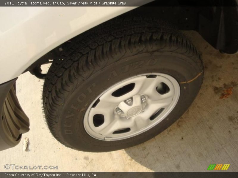 Silver Streak Mica / Graphite Gray 2011 Toyota Tacoma Regular Cab