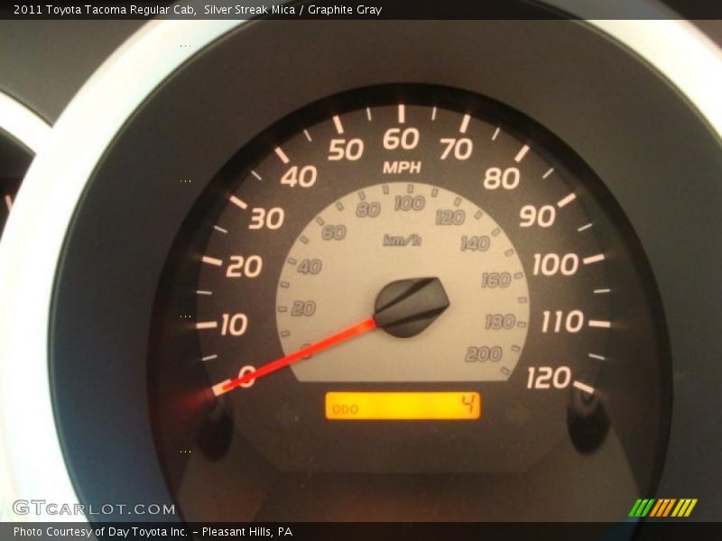 Silver Streak Mica / Graphite Gray 2011 Toyota Tacoma Regular Cab