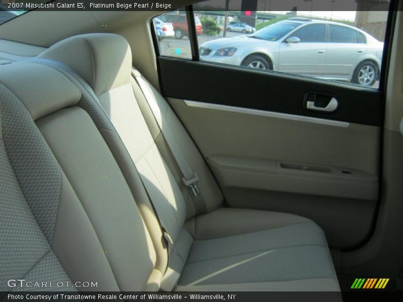 Platinum Beige Pearl / Beige 2007 Mitsubishi Galant ES