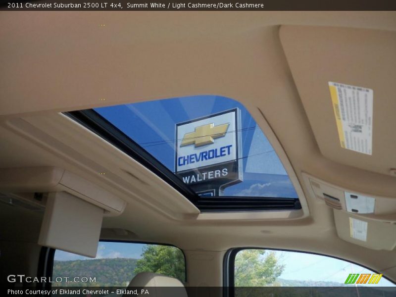 Summit White / Light Cashmere/Dark Cashmere 2011 Chevrolet Suburban 2500 LT 4x4