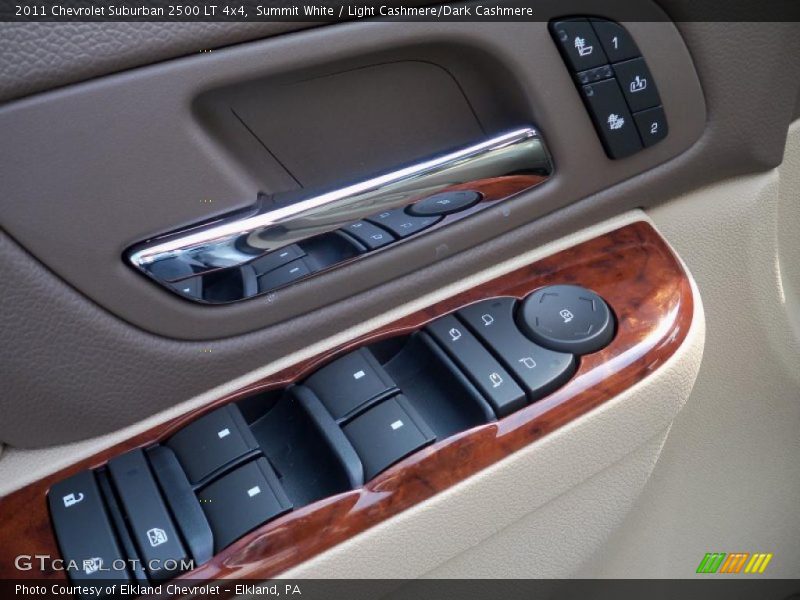 Summit White / Light Cashmere/Dark Cashmere 2011 Chevrolet Suburban 2500 LT 4x4
