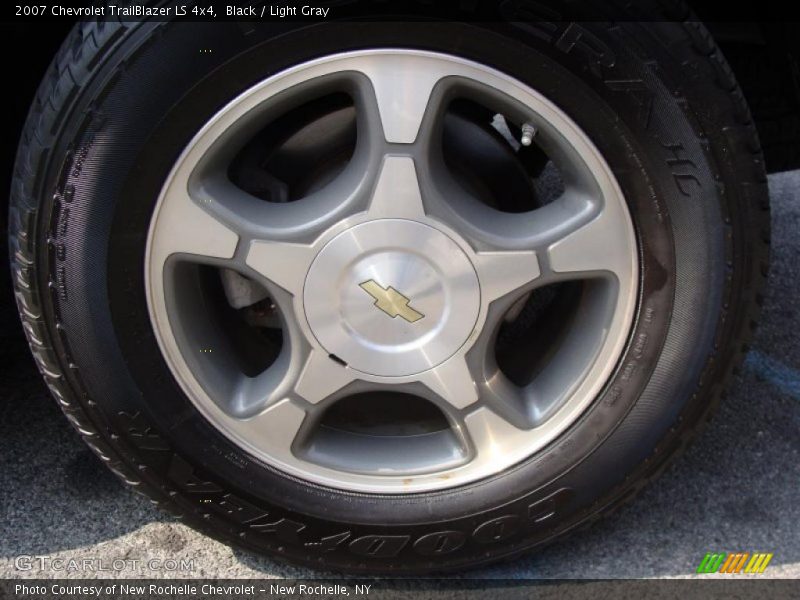 Black / Light Gray 2007 Chevrolet TrailBlazer LS 4x4