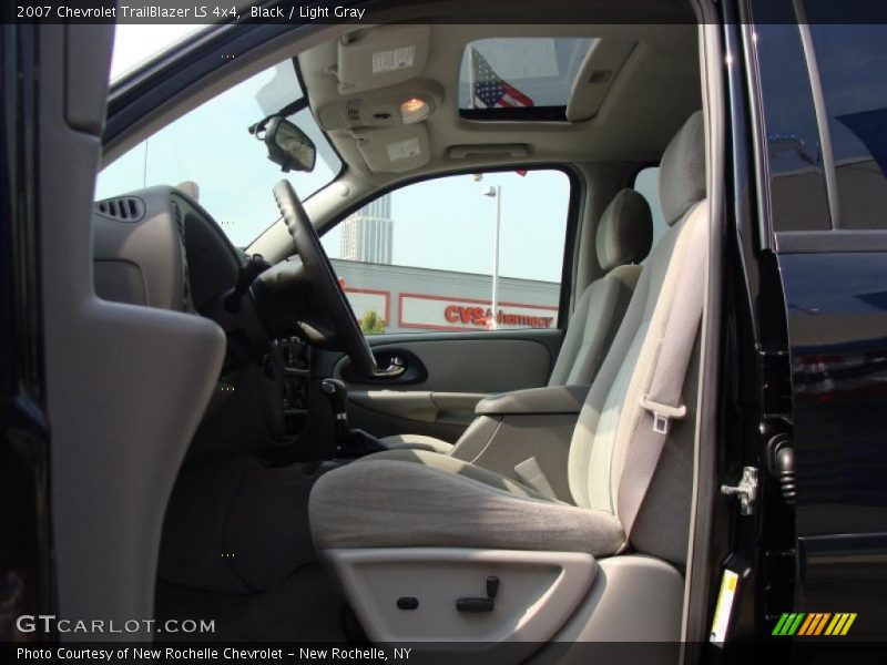Black / Light Gray 2007 Chevrolet TrailBlazer LS 4x4
