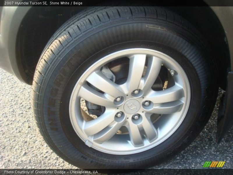 Stone White / Beige 2007 Hyundai Tucson SE