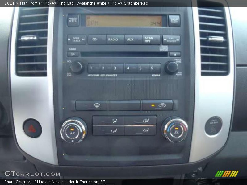 Avalanche White / Pro 4X Graphite/Red 2011 Nissan Frontier Pro-4X King Cab