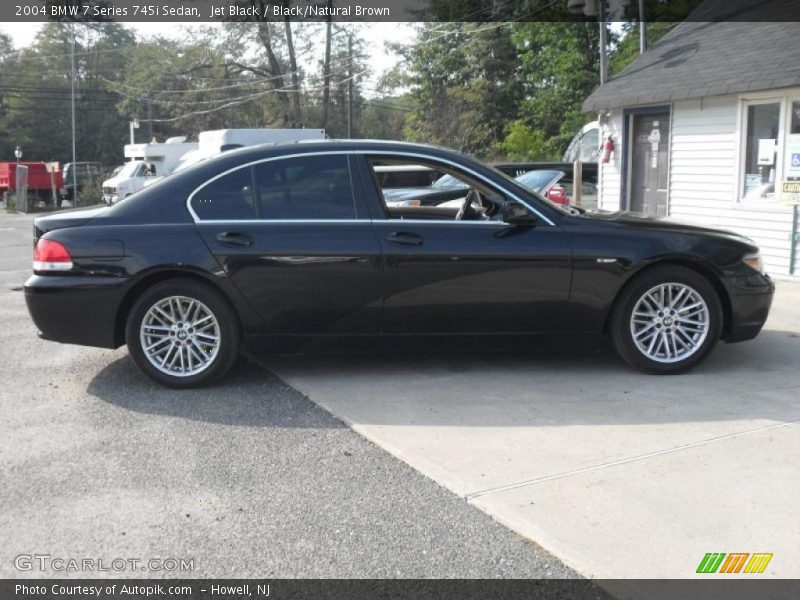 Jet Black / Black/Natural Brown 2004 BMW 7 Series 745i Sedan