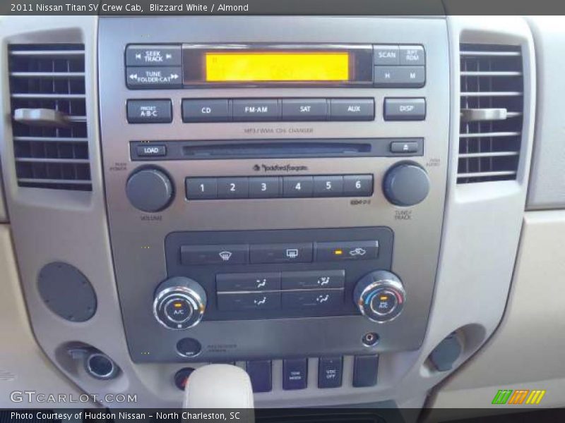 Blizzard White / Almond 2011 Nissan Titan SV Crew Cab