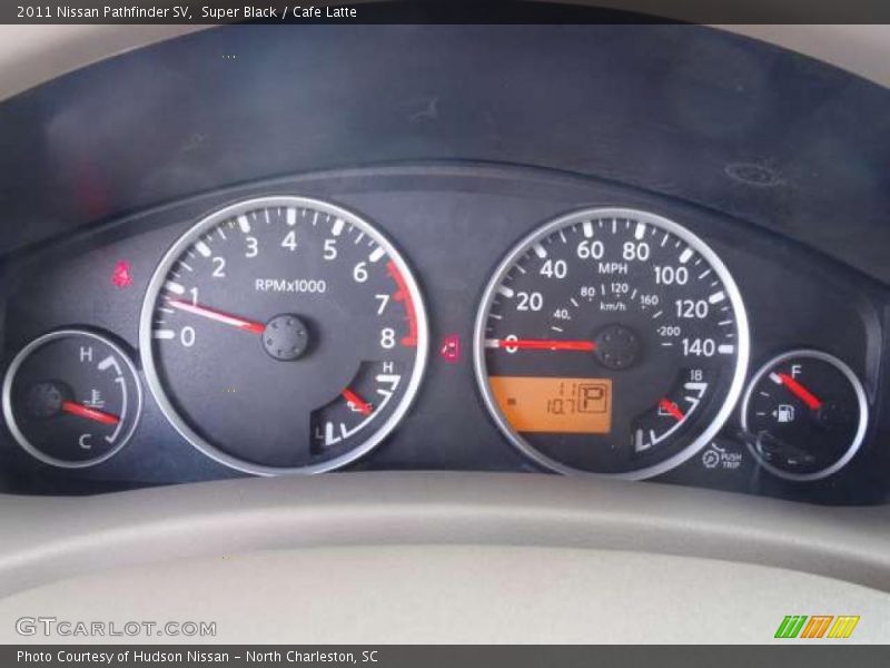 Super Black / Cafe Latte 2011 Nissan Pathfinder SV