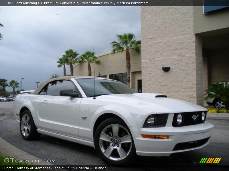 Performance White / Medium Parchment 2007 Ford Mustang GT Premium Convertible