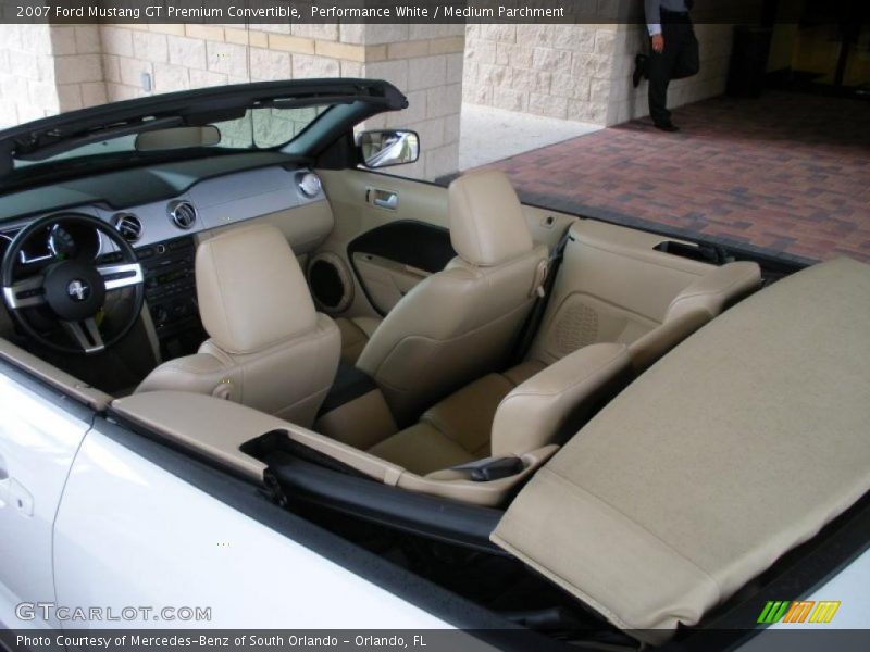 Performance White / Medium Parchment 2007 Ford Mustang GT Premium Convertible