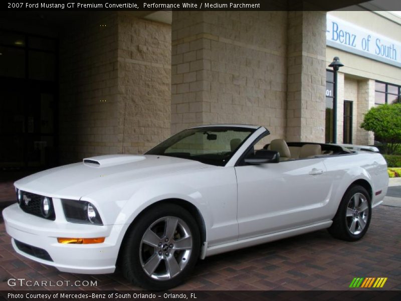 Performance White / Medium Parchment 2007 Ford Mustang GT Premium Convertible