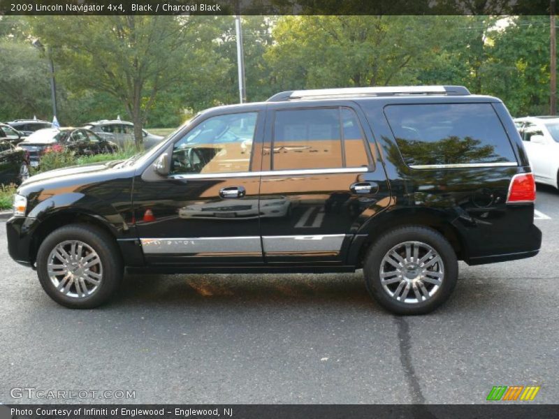 Black / Charcoal Black 2009 Lincoln Navigator 4x4