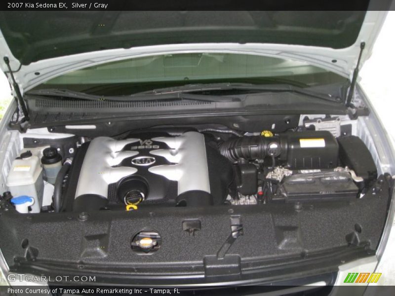 Silver / Gray 2007 Kia Sedona EX