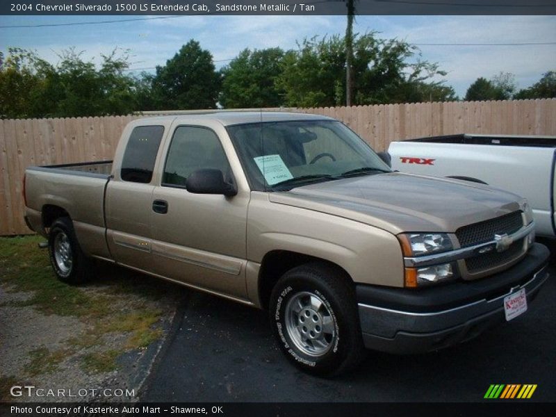 Sandstone Metallic / Tan 2004 Chevrolet Silverado 1500 LS Extended Cab