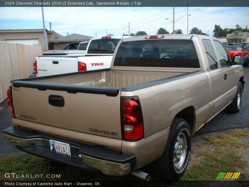 Sandstone Metallic / Tan 2004 Chevrolet Silverado 1500 LS Extended Cab