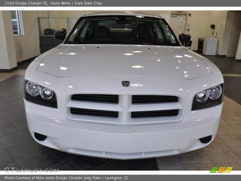 Stone White / Dark Slate Gray 2009 Dodge Charger SE