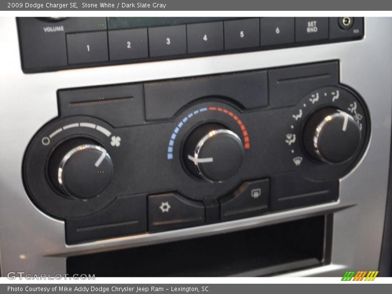 Stone White / Dark Slate Gray 2009 Dodge Charger SE