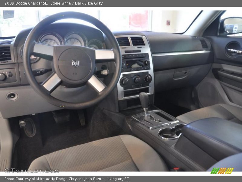 Stone White / Dark Slate Gray 2009 Dodge Charger SE