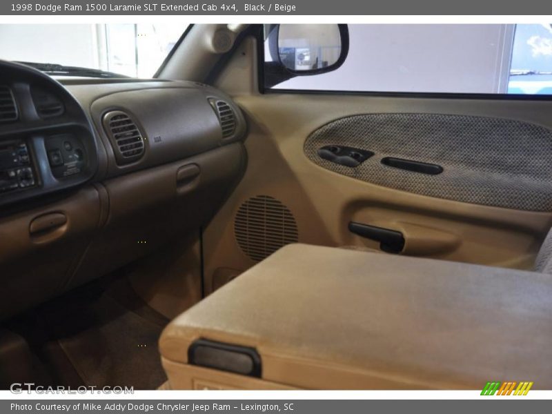 Black / Beige 1998 Dodge Ram 1500 Laramie SLT Extended Cab 4x4