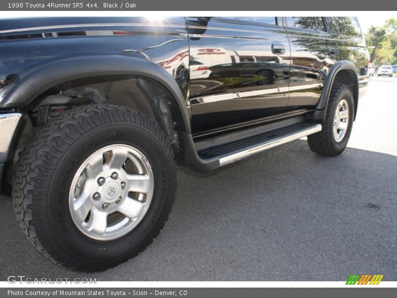 Black / Oak 1998 Toyota 4Runner SR5 4x4