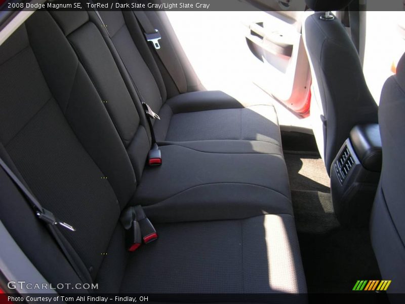 TorRed / Dark Slate Gray/Light Slate Gray 2008 Dodge Magnum SE
