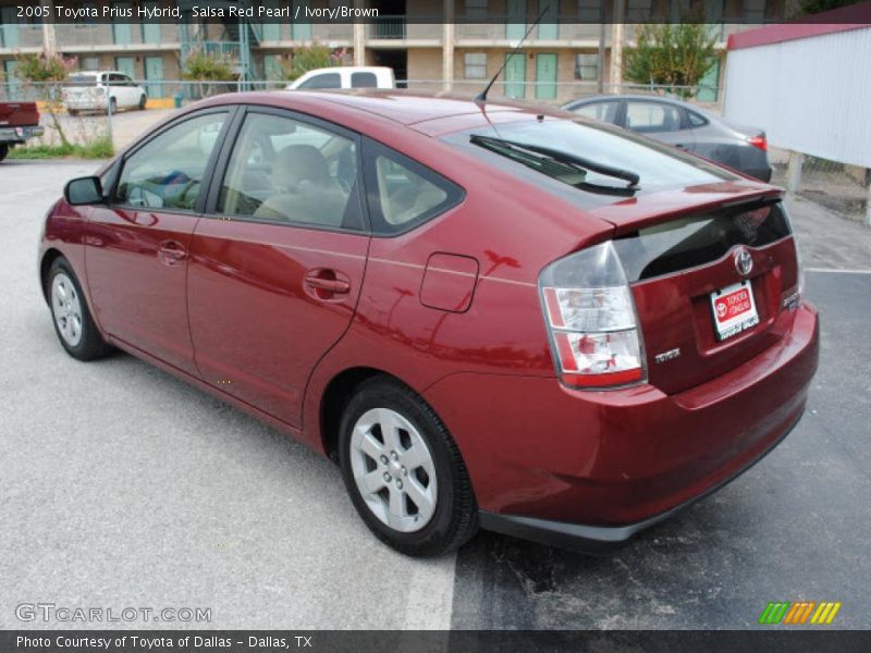 Salsa Red Pearl / Ivory/Brown 2005 Toyota Prius Hybrid