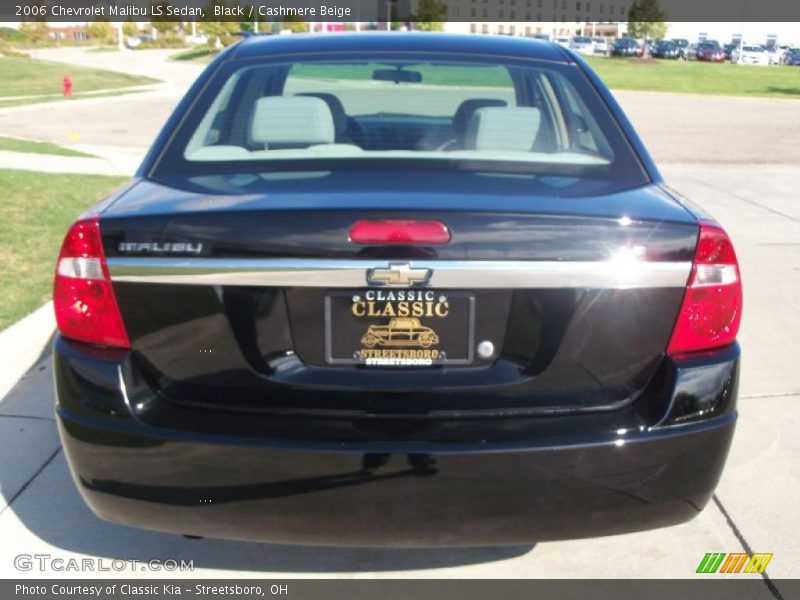 Black / Cashmere Beige 2006 Chevrolet Malibu LS Sedan